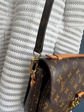 Lade das Bild in den Galerie-Viewer, LOUIS VUITTON MÉTIS
