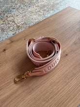Lade das Bild in den Galerie-Viewer, LOUIS VUITTON SCHULTERRIEMEN
