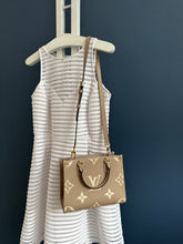 Lade das Bild in den Galerie-Viewer, LOUIS VUITTON ONTHEGO PM
