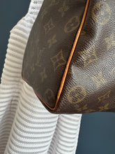 Lade das Bild in den Galerie-Viewer, LOUIS VUITTON SPEEDY 35
