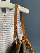 Lade das Bild in den Galerie-Viewer, LOUIS VUITTON NOÉ GRANDE

