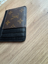 Lade das Bild in den Galerie-Viewer, LOUIS VUITTON CARDHOLDER
