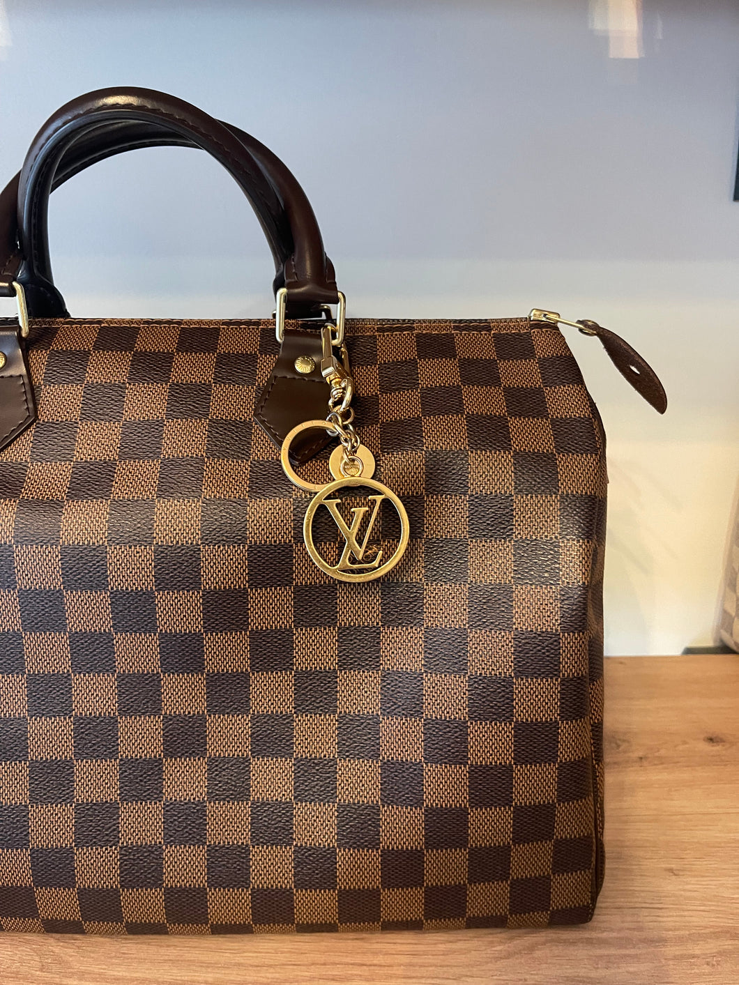 LOUIS VUITTON SCHLÜSSELANHÄNGER/ TASCHENANHÄNGER