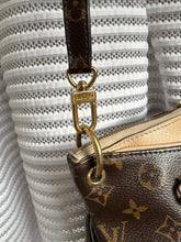 Lade das Bild in den Galerie-Viewer, LOUIS VUITTON PALLAS BB
