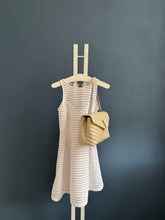 Lade das Bild in den Galerie-Viewer, YSL LOULOU MEDIUM
