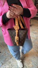 Lade das Bild in den Galerie-Viewer, LOUIS VUITTON ALL IN BB
