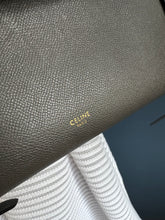 Lade das Bild in den Galerie-Viewer, CÉLINE BELT MEDIUM
