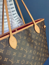 Lade das Bild in den Galerie-Viewer, LOUIS VUITTON NEVERFULL MM
