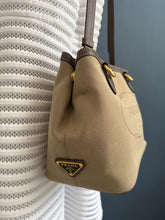 Lade das Bild in den Galerie-Viewer, PRADA BAG
