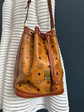 Lade das Bild in den Galerie-Viewer, MCM VINTAGE BEUTEL
