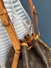Lade das Bild in den Galerie-Viewer, LOUIS VUITTON NOÉ GRANDE
