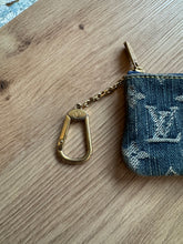 Lade das Bild in den Galerie-Viewer, LOUIS VUITTON SCHLÜSSELETUI
