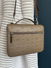 Lade das Bild in den Galerie-Viewer, MCM BAG
