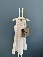 Lade das Bild in den Galerie-Viewer, YSL LOULOU MEDIUM
