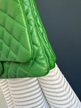 Lade das Bild in den Galerie-Viewer, CHANEL CLASSIC FLAP
