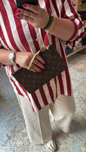 Lade das Bild in den Galerie-Viewer, LOUIS VUITTON CLUTCH
