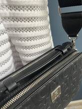 Lade das Bild in den Galerie-Viewer, MCM CAMERA BAG
