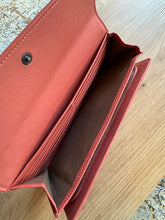 Lade das Bild in den Galerie-Viewer, BOTTEGA VENETA GELDBÖRSE
