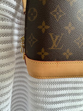 Lade das Bild in den Galerie-Viewer, LOUIS VUITTON ALMA RUCKSACK
