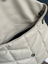 Lade das Bild in den Galerie-Viewer, YSL PUFFER MEDIUM
