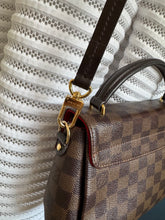 Lade das Bild in den Galerie-Viewer, LOUIS VUITTON CROISETTE
