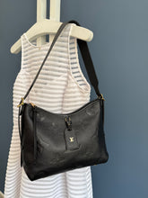 Lade das Bild in den Galerie-Viewer, LOUIS VUITTON CARRYALL PM
