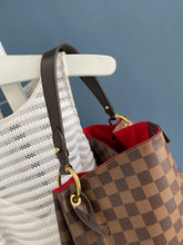 Lade das Bild in den Galerie-Viewer, LOUIS VUITTON GRACEFUL MM
