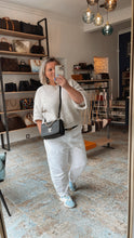 Lade das Bild in den Galerie-Viewer, LOUIS VUITTON LOCKME BB
