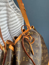 Lade das Bild in den Galerie-Viewer, LOUIS VUITTON NOÉ GRANDE
