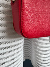 Lade das Bild in den Galerie-Viewer, MCM CROSSBODY BAG
