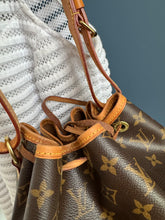 Lade das Bild in den Galerie-Viewer, LOUIS VUITTON NOÉ GRANDE
