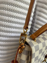 Lade das Bild in den Galerie-Viewer, LOUIS VUITTON CROISETTE
