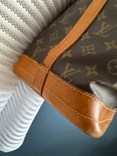 Lade das Bild in den Galerie-Viewer, LOUIS VUITTON NOÉ GRANDE
