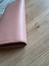 Lade das Bild in den Galerie-Viewer, PRADA GELDBÖRSE
