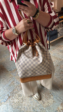 Lade das Bild in den Galerie-Viewer, LOUIS VUITTON NOÉ GRANDE
