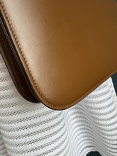 Lade das Bild in den Galerie-Viewer, CÉLINE BOX
