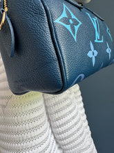 Lade das Bild in den Galerie-Viewer, LOUIS VUITTON SPEEDY 20 EMPREINTE
