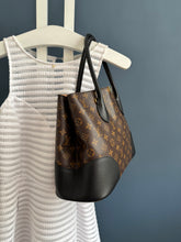 Lade das Bild in den Galerie-Viewer, LOUIS VUITTON FLANDRIN
