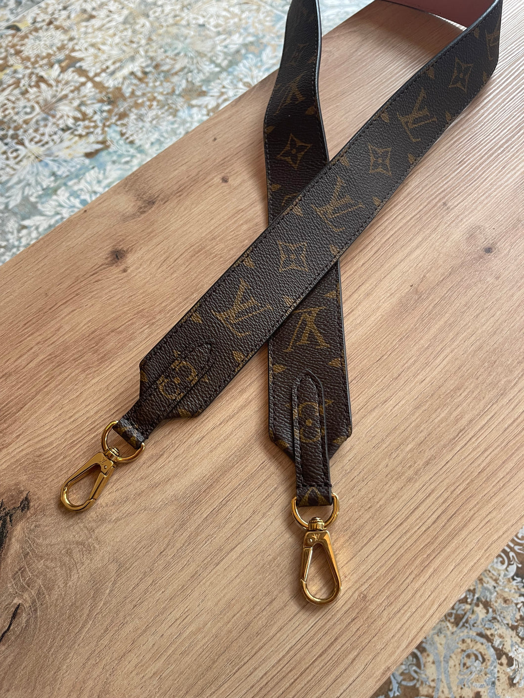 LOUIS VUITTON SCHULTRRIEMEN