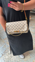Lade das Bild in den Galerie-Viewer, LOUIS VUITTON FAVORITE MM

