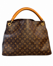 Lade das Bild in den Galerie-Viewer, LOUIS VUITTON ARTSY MM
