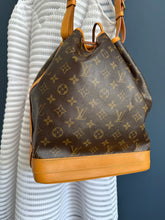 Lade das Bild in den Galerie-Viewer, LOUIS VUITTON NOÉ GRANDE
