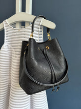 Lade das Bild in den Galerie-Viewer, LOUIS VUITTON NÉONOÉ

