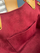 Lade das Bild in den Galerie-Viewer, LOUIS VUITTON THEDA PM

