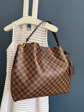 Lade das Bild in den Galerie-Viewer, LOUIS VUITTON GRACEFUL MM

