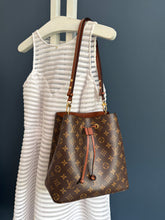 Lade das Bild in den Galerie-Viewer, LOUISS VUITTON NÉONOÉ
