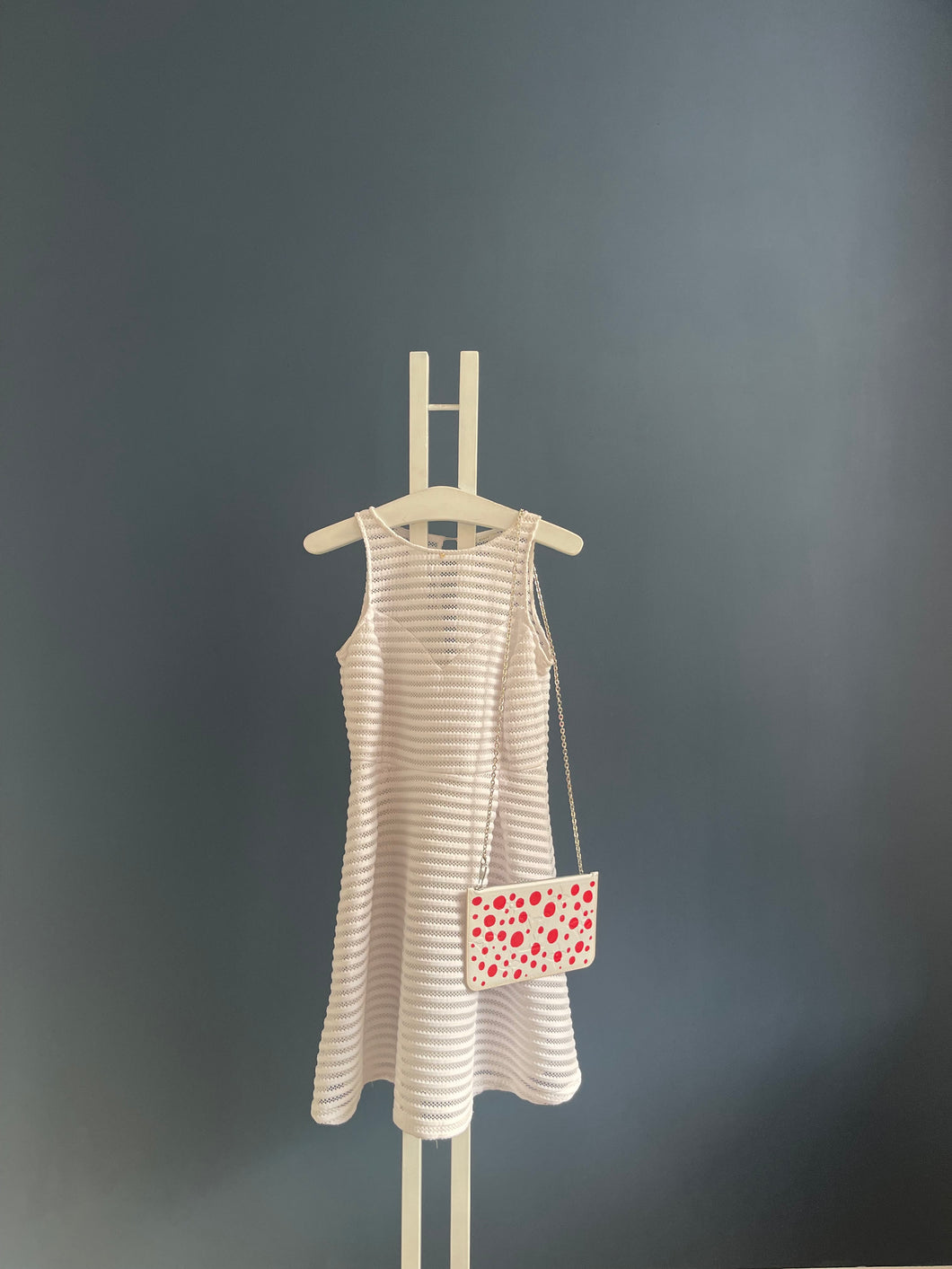 LOUIS VUITTON YAYOI KUSAMA DOTS CLUCHT