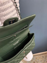 Lade das Bild in den Galerie-Viewer, CHANEL DOUBLE FLAP
