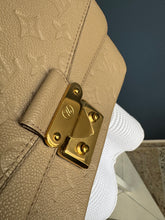 Lade das Bild in den Galerie-Viewer, LOUIS VUITTON MARCEAU
