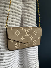 Lade das Bild in den Galerie-Viewer, LOUIS VUITTON FÉLICIE EMPREINTE
